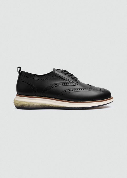 Wingtip Leather Lace-Up — Black