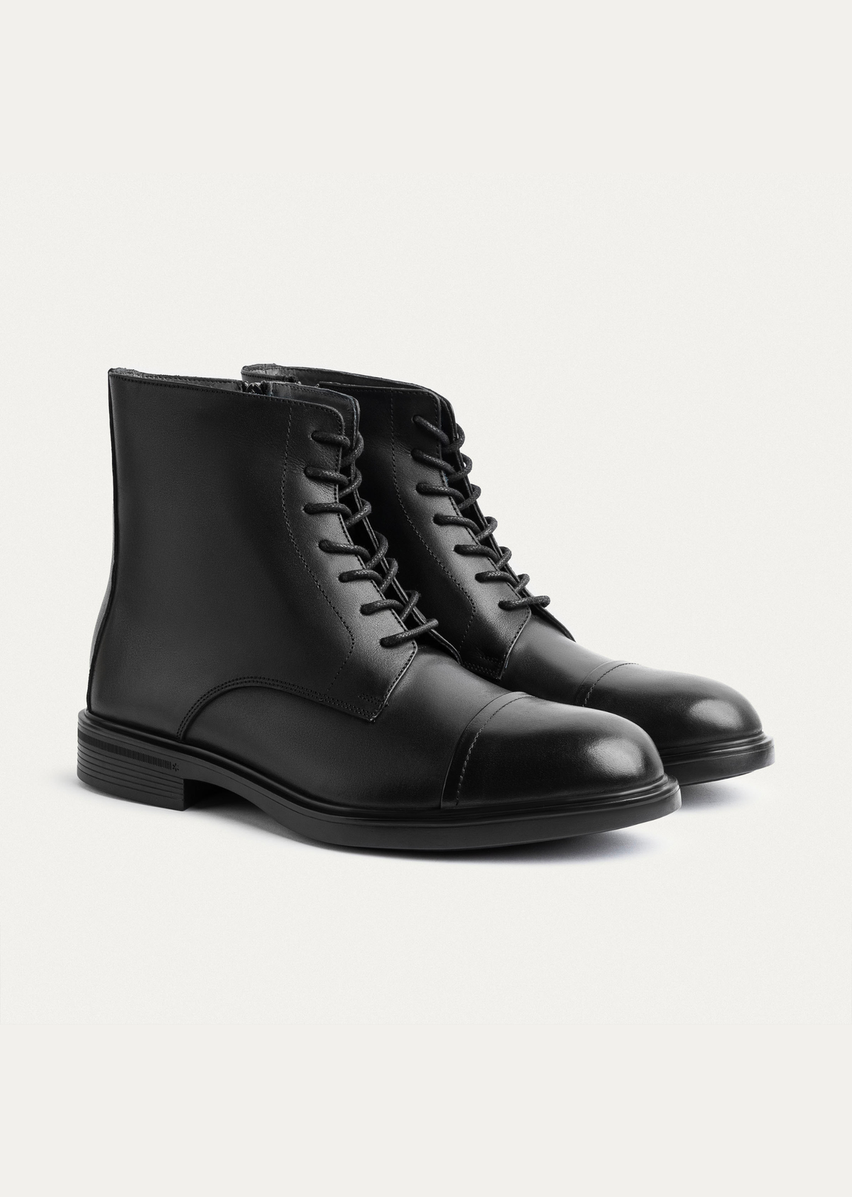 Classic Oxford Boot — Black