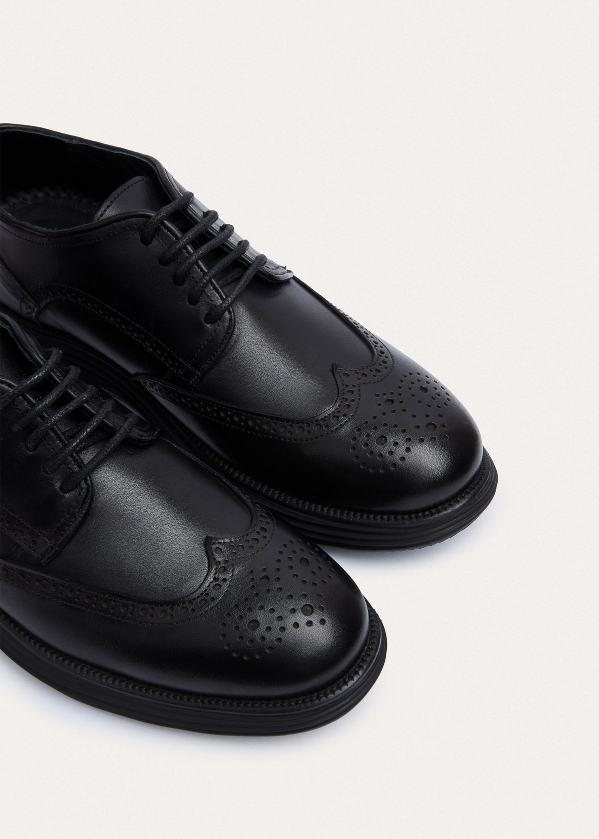 Wingtip Leather Derby — Black