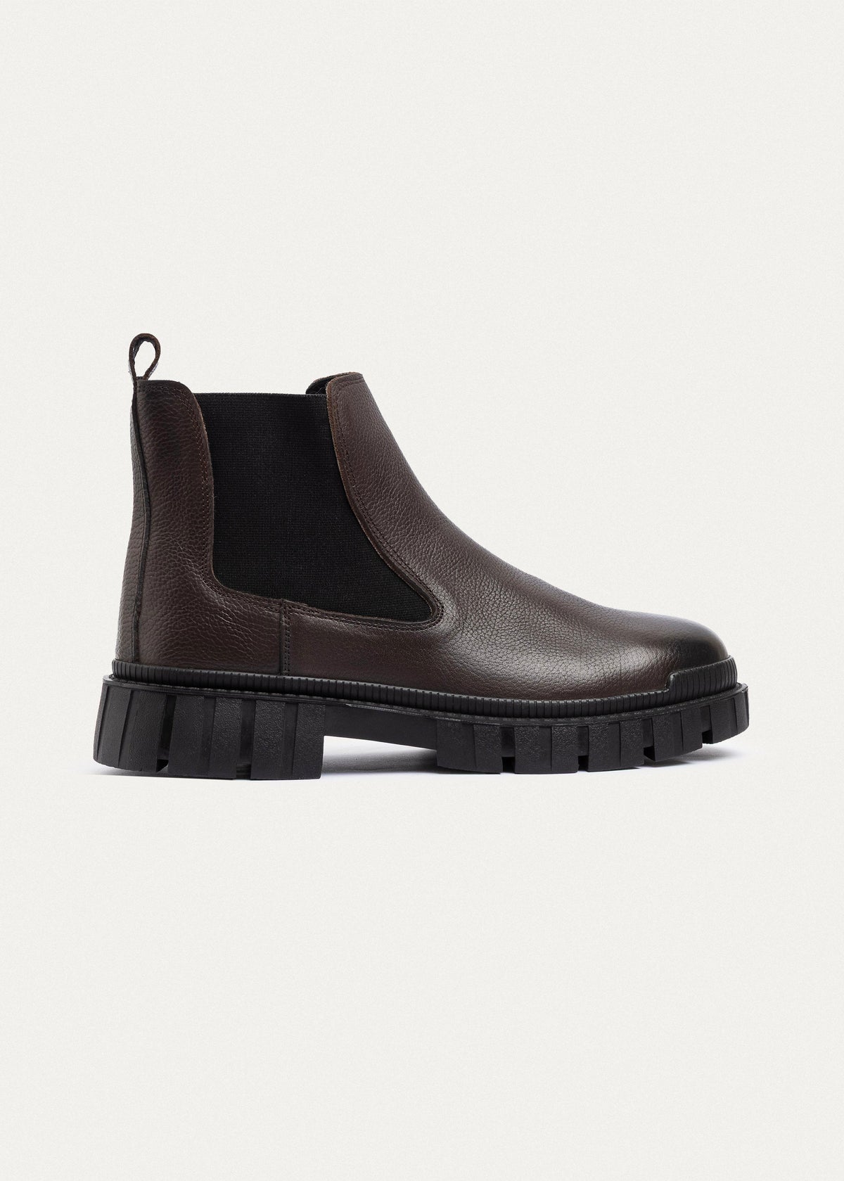 Leather Chelsea Boot III — Brown