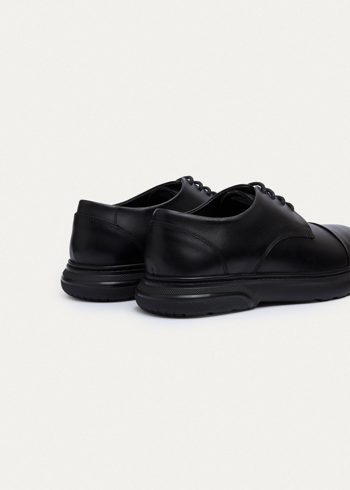 Leather Cap-Toe Oxford — Black