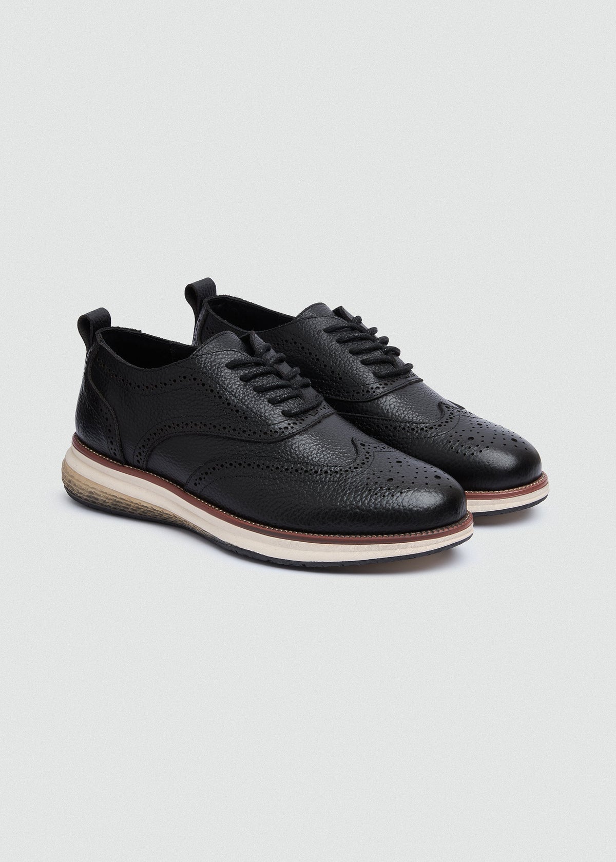 Wingtip Textured Lace-Up — Black