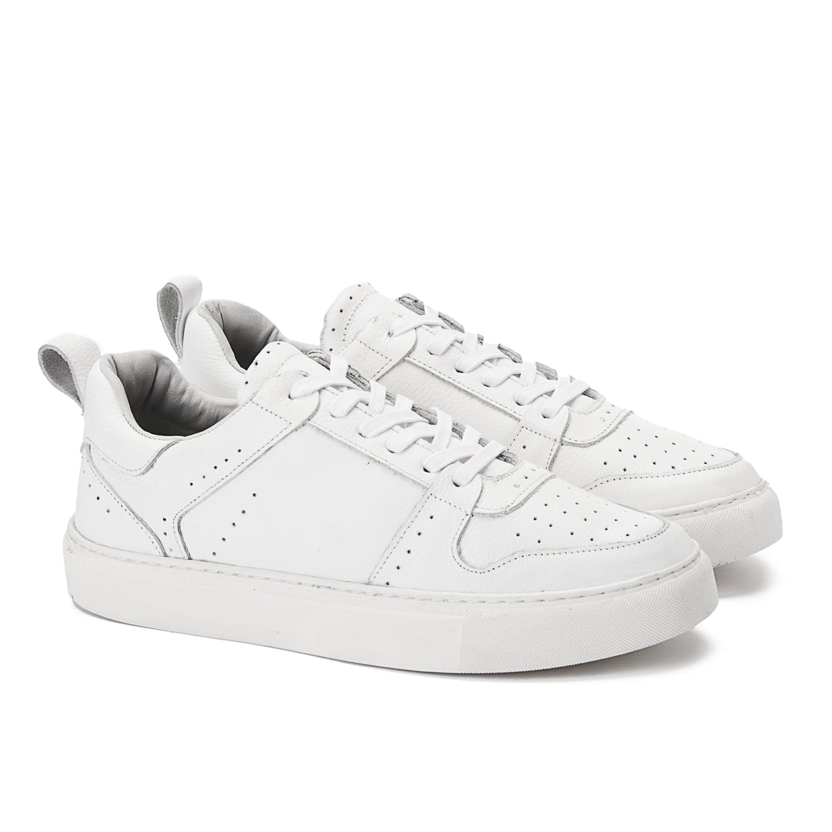 Laces Flat Sneakers — White