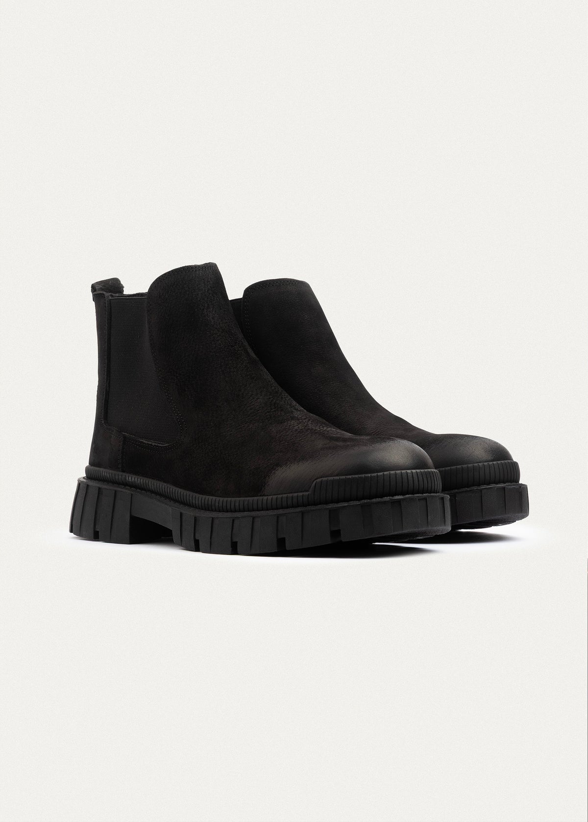 Leather Chelsea Boot II — Black