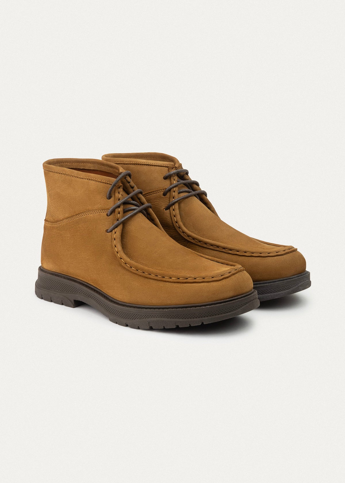 Utility Leather Chukka Boot — Sandy Brown