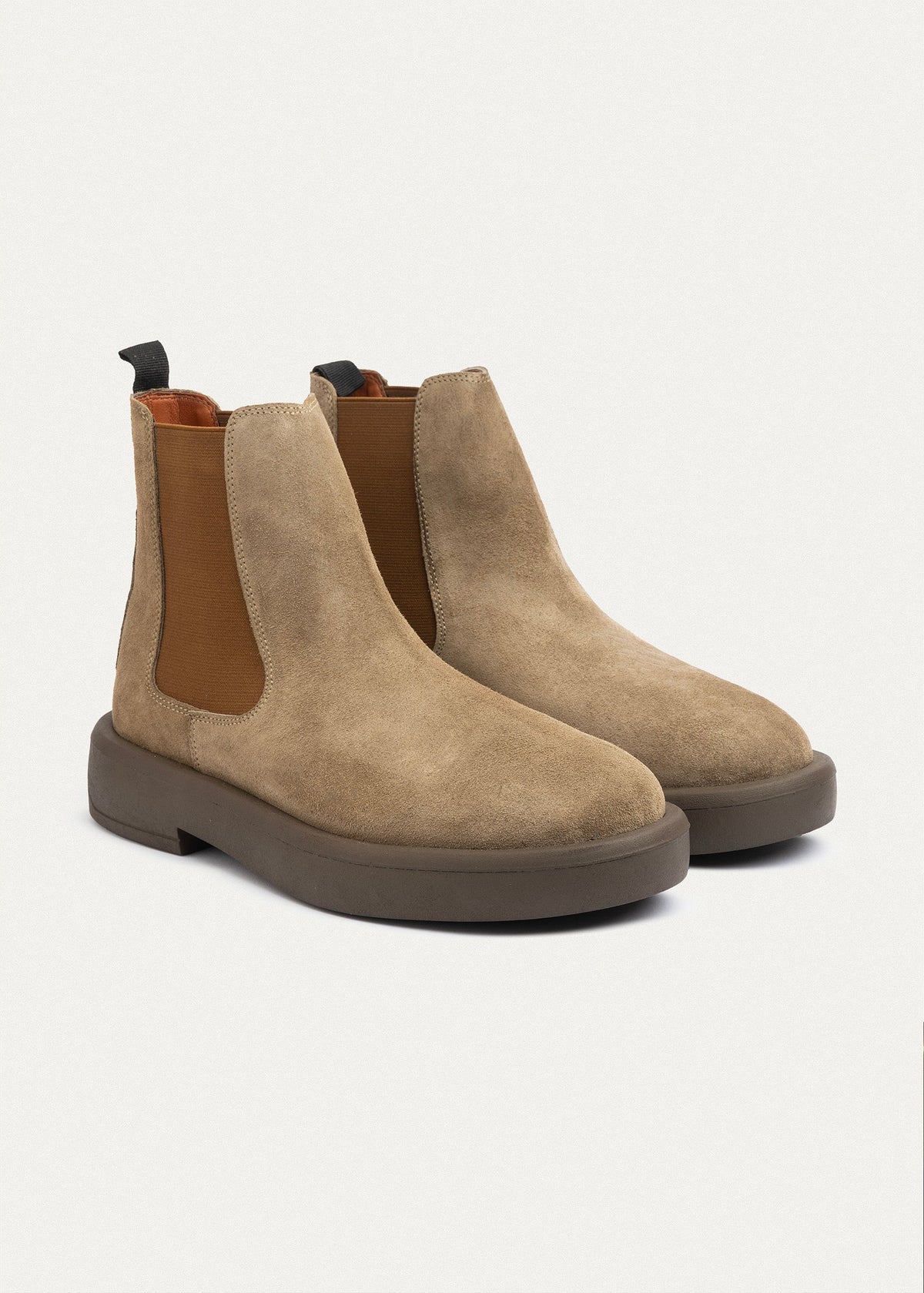 Luxe Leather Chelsea Boot — Cafe