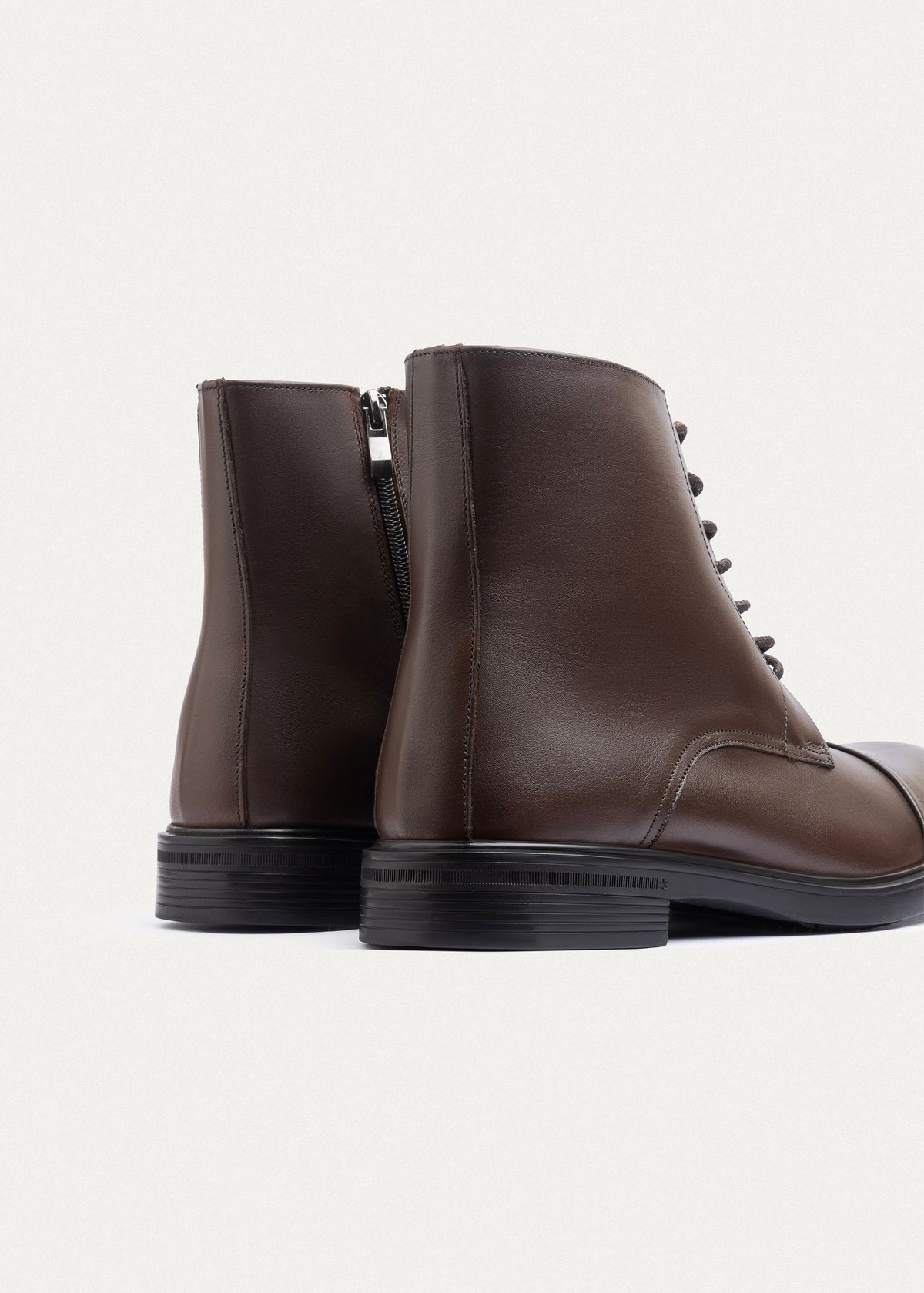 Classic Oxford Boot — Brown