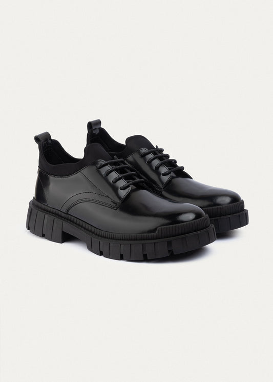 Urban Chunk Lace Shoes Patent Leather — Black