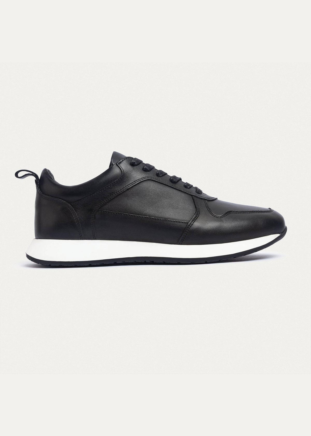 Light Comfort Sneaker — Black