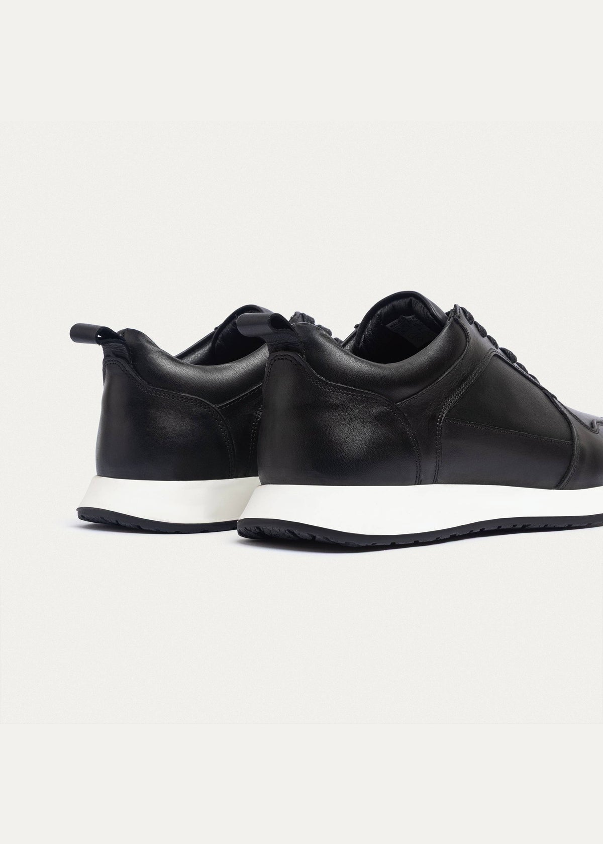 Light Comfort Sneaker — Black