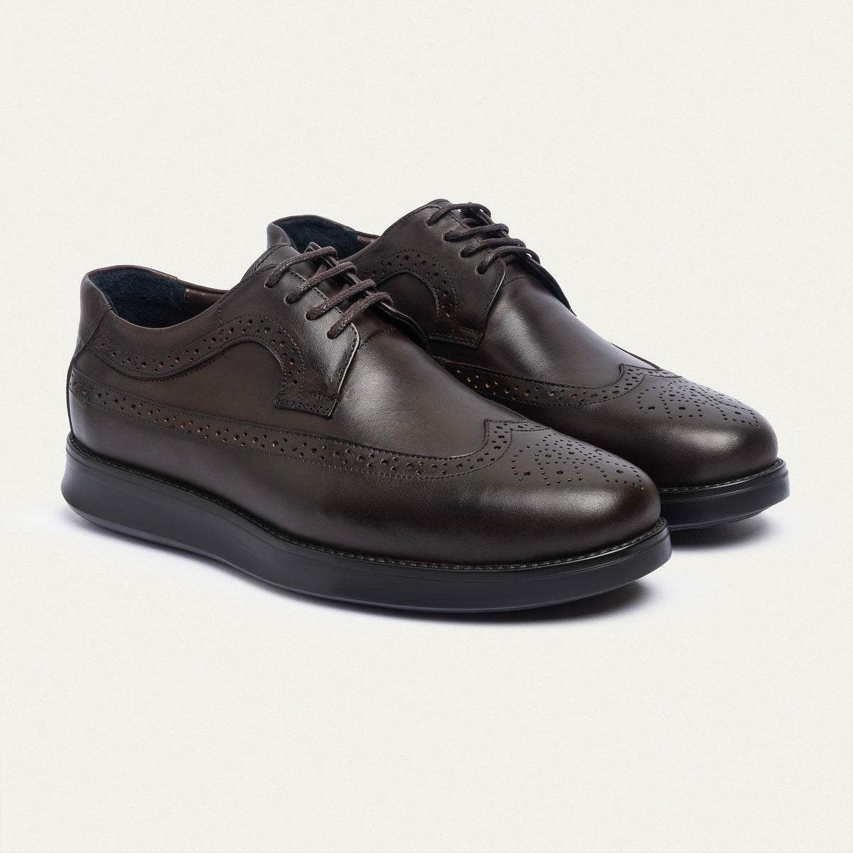 Leather Wingtip Oxford — Brown