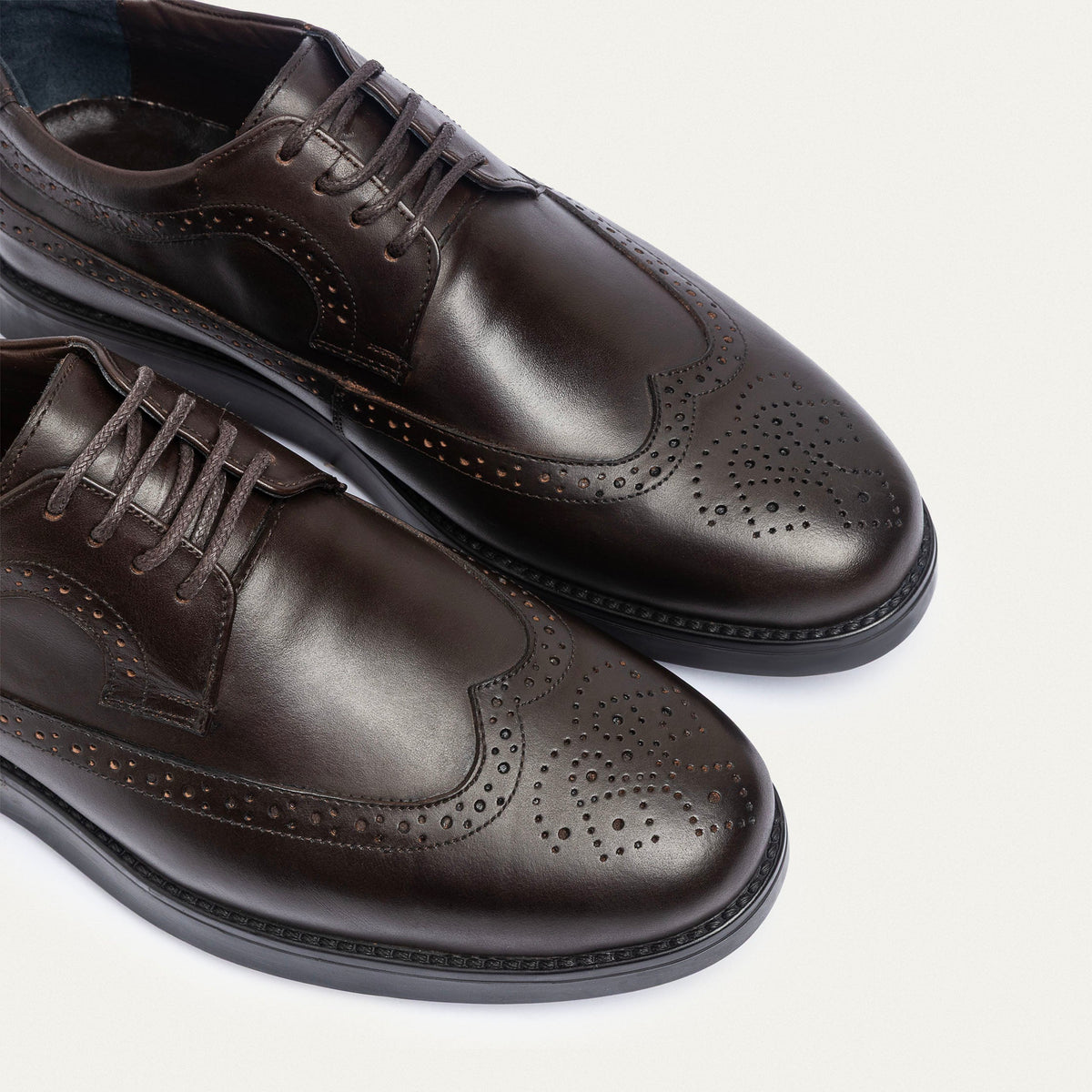 Leather Wingtip Oxford — Brown