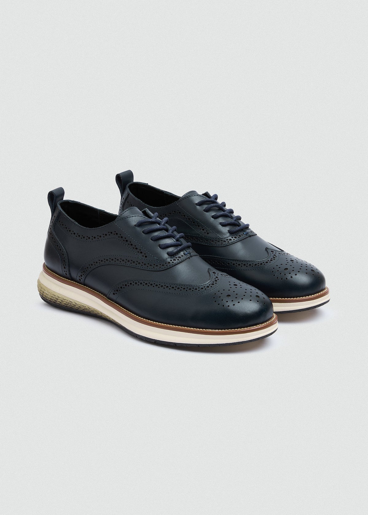 Wingtip Leather Lace-Up — Navy Blue
