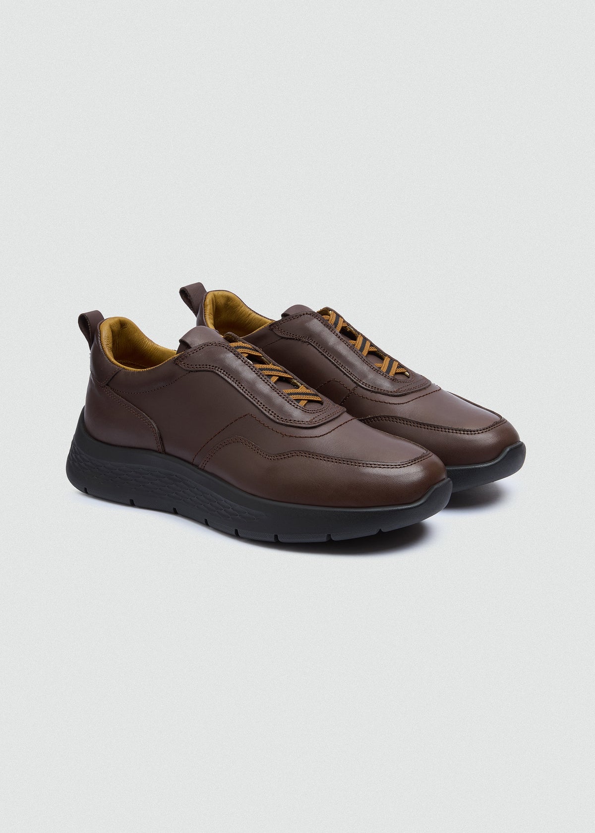 Leather Sneaker II — Brown
